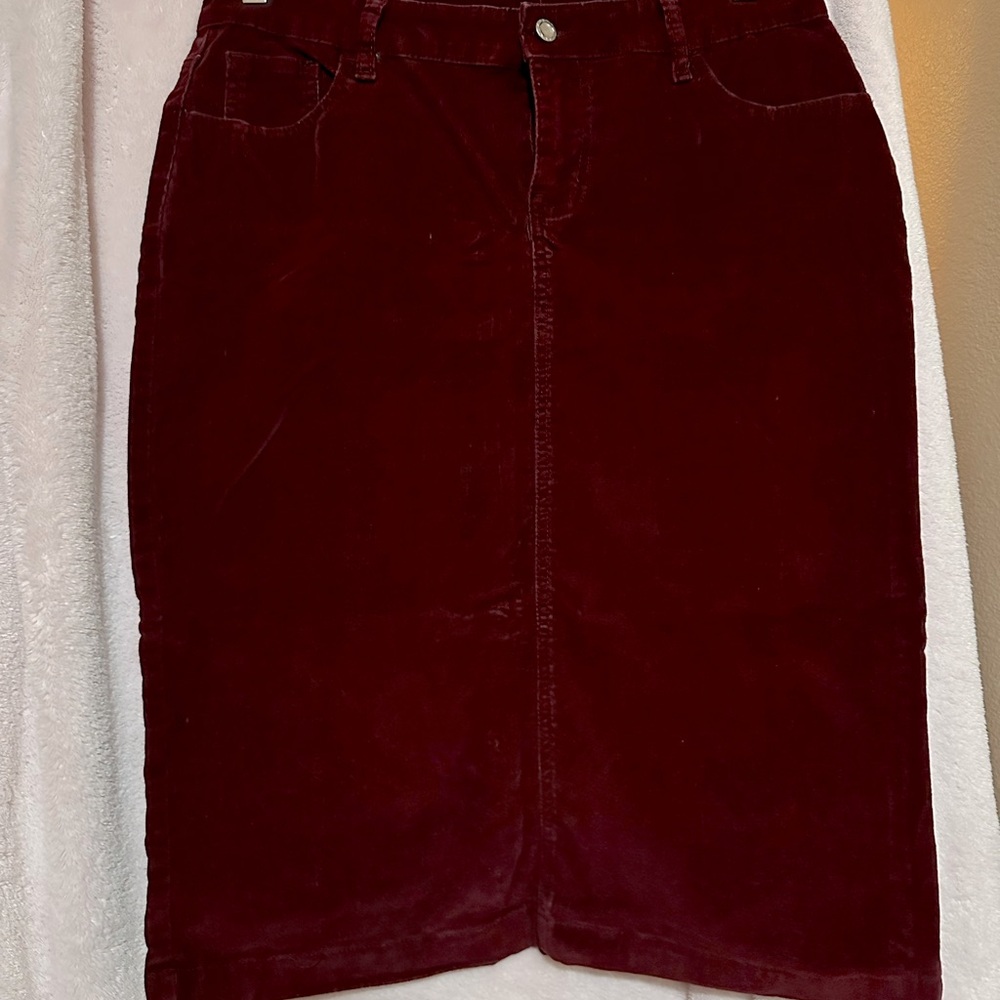 Cordorouy skirt